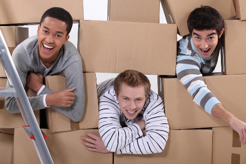 Local street access considerations for commercial moves in Parsons Green